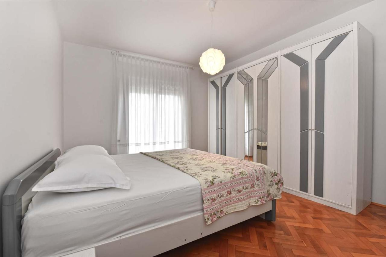 Brezac Olive Garden Apartment Fažana Eksteriør billede
